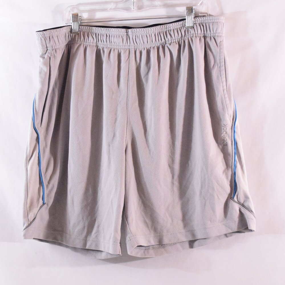 Reebok Athletic Shorts Mens XL White Blue Mesh Side Panels Pockets Elastic Waist